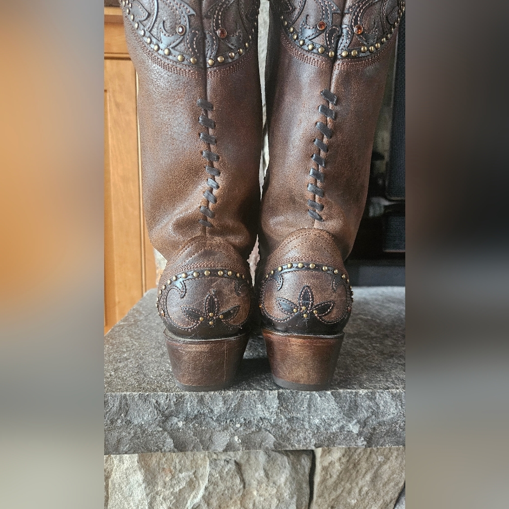 Beautiful Brown Corral Cowboy Boots Size 8.5 - Picture 8 of 9